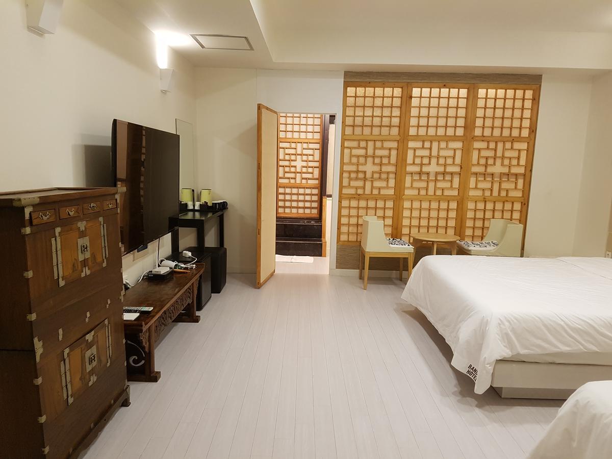Bandal Hotel Puszan Kültér fotó