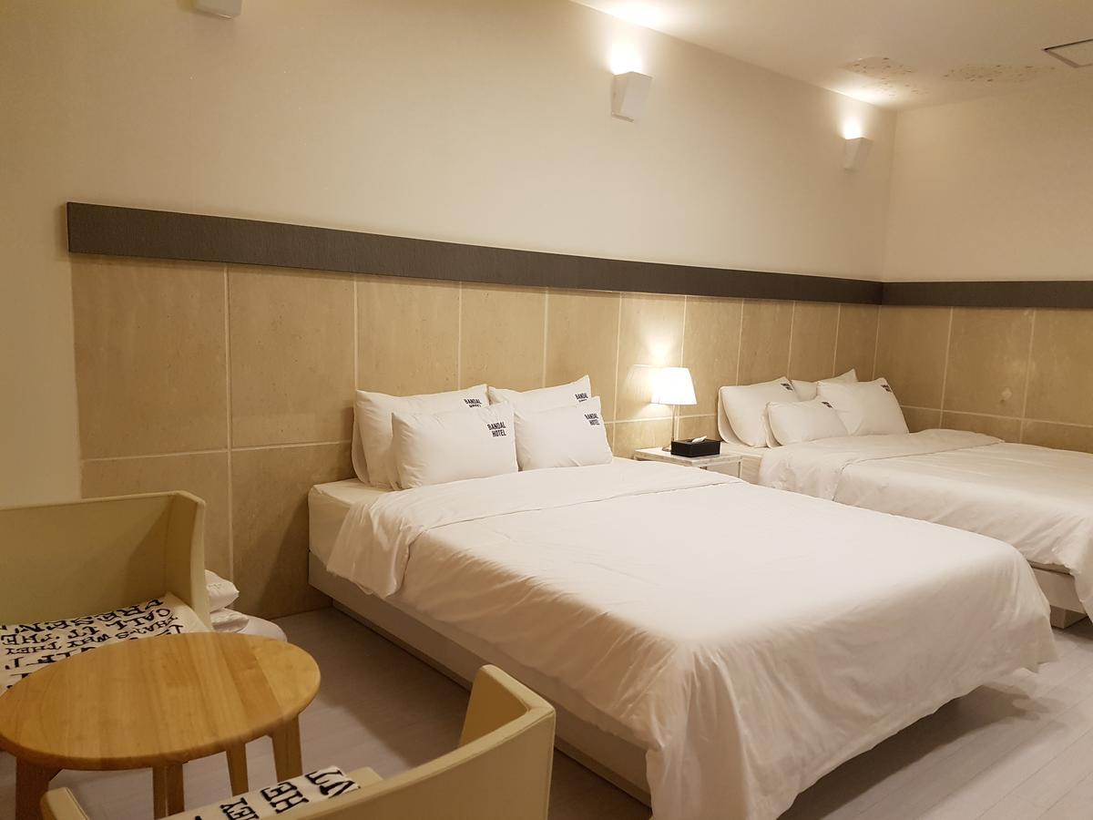 Bandal Hotel Puszan Kültér fotó