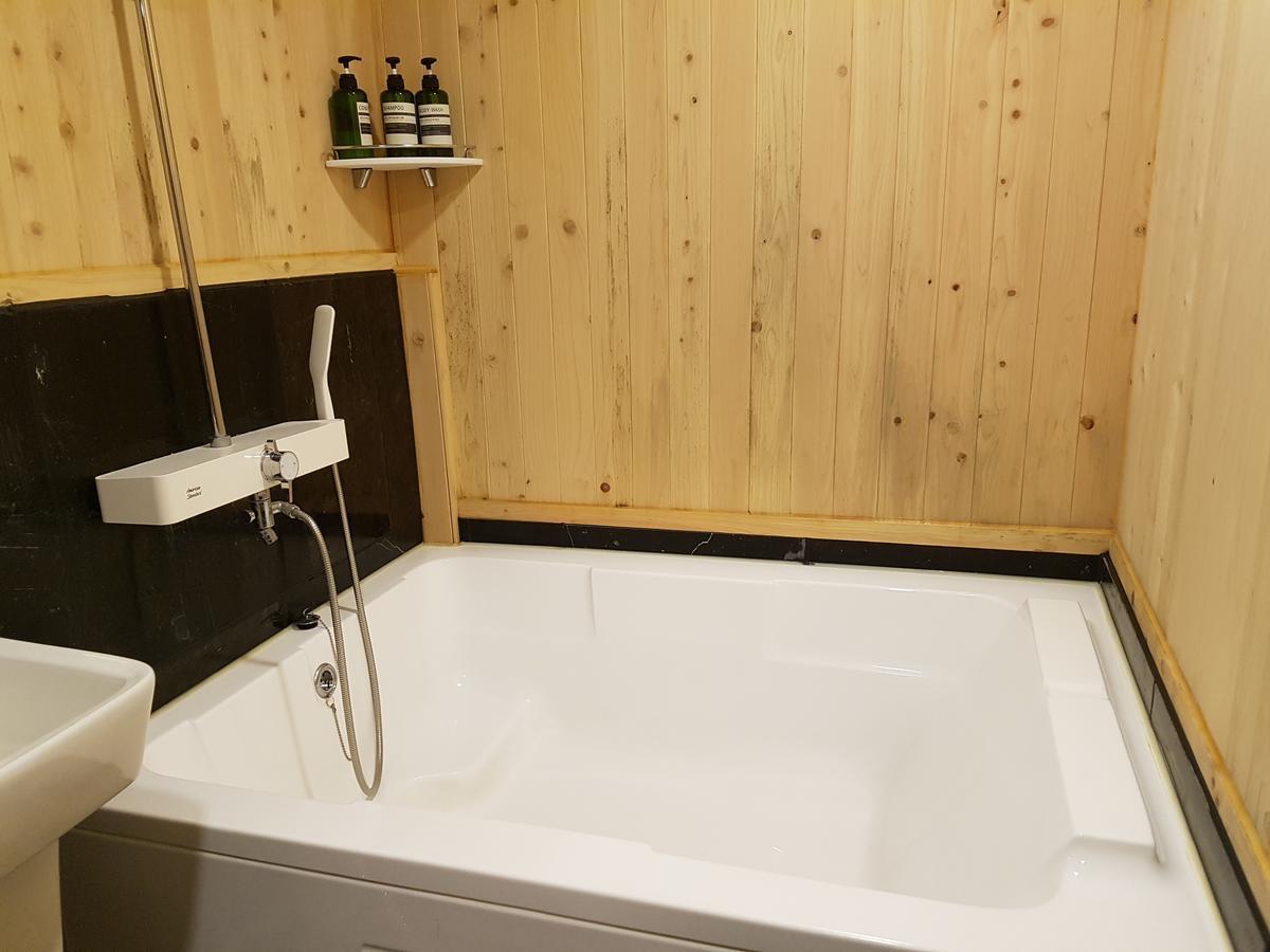 Bandal Hotel Puszan Kültér fotó