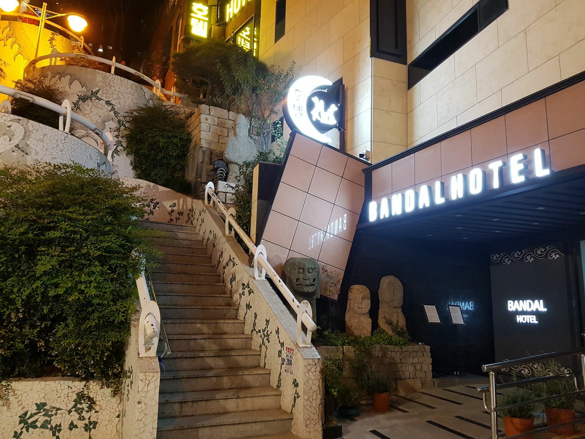 Bandal Hotel Puszan Kültér fotó